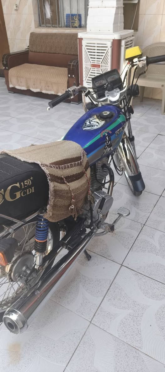 سلامعليكم  نعمه للبيع موديل 26 عنوان ديالى الخالص سعر 600 وبيها مجال رقم الهاتف***********
