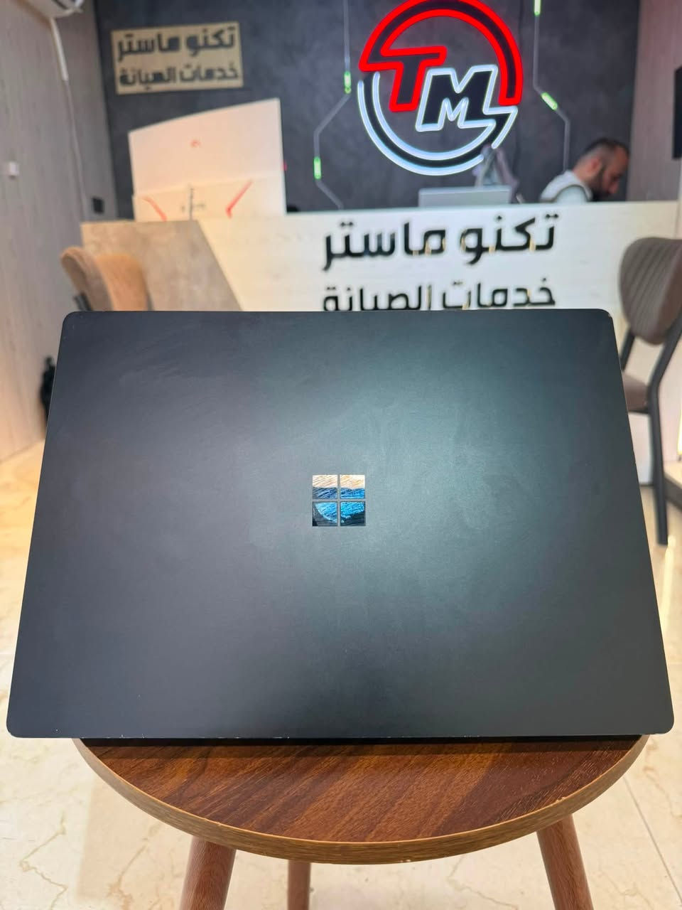 🎁 لحق العرض متوفر كمية
تمتع بحجم شاشة كبيرة وبمواصفات عالية 😮

من شركة  مايكروسوفت وهو جهاز المايكروسوفت سيرفس لابتوب ٣ 15 انج🔥

👨‍💻معالج كور اي سفن جيل عاشر   i7-1065G7

👨‍💻 رام (32 )كيكا بايت من نوع DDR4 بتردد 2400  MHz

👨‍💻 هارد ( 1TB) تبرا بايت من نوع
SSD M.2 Nvme Samsung من اغلى انواع الهاردات

👨‍💻 شاشة حجم (15) انج بدقة (2496x1664) (2K)

👨‍💻 كرت شاشة داخلي اريس ١٦ كيكا 
Intel Iris Plus Graphics

👨‍💻 كيبورد متصل وضوئي مع امكانية اللمس بعشر اصابع والقلم ايضا 

👨‍💻 ياتي مع الشاحنة والكيبورد وصندوق عادي لنقله بامان.

📲 للتواصل ومعرفة الاسعار الاتصال على الارقام 

📞***********

📞 ***********

او التواصل على الماسنجر او الواتساب بلارقام اعلاه
