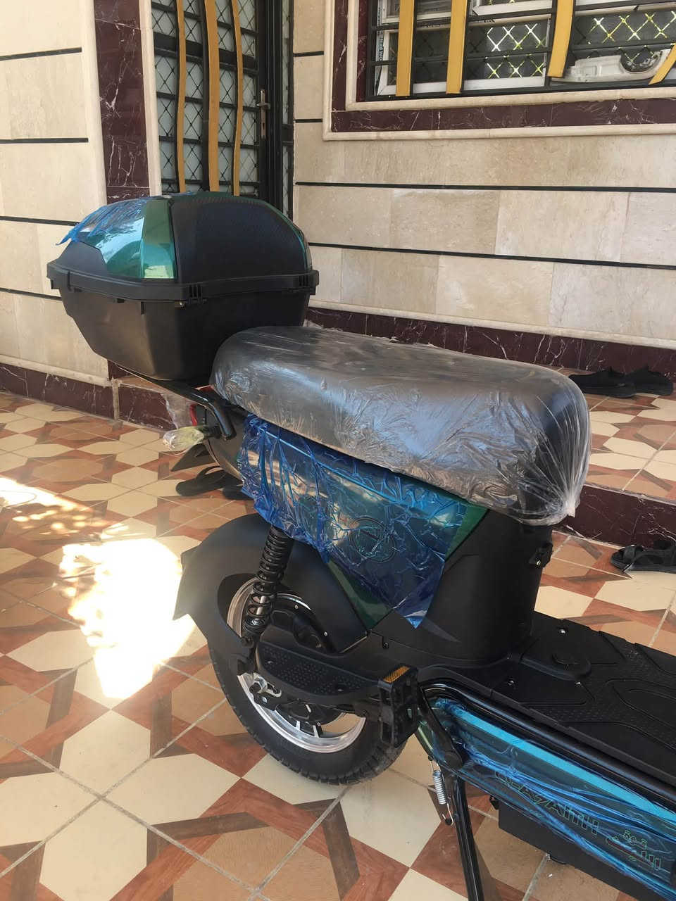 باسكل شحن للبيع نضيف البارحه طلع من المعرض نضيف سبب البيع اريد اخذ دراجه سعره 550 وبي مجال بسيط للأستفسار واتس اب او اتصال ***********
