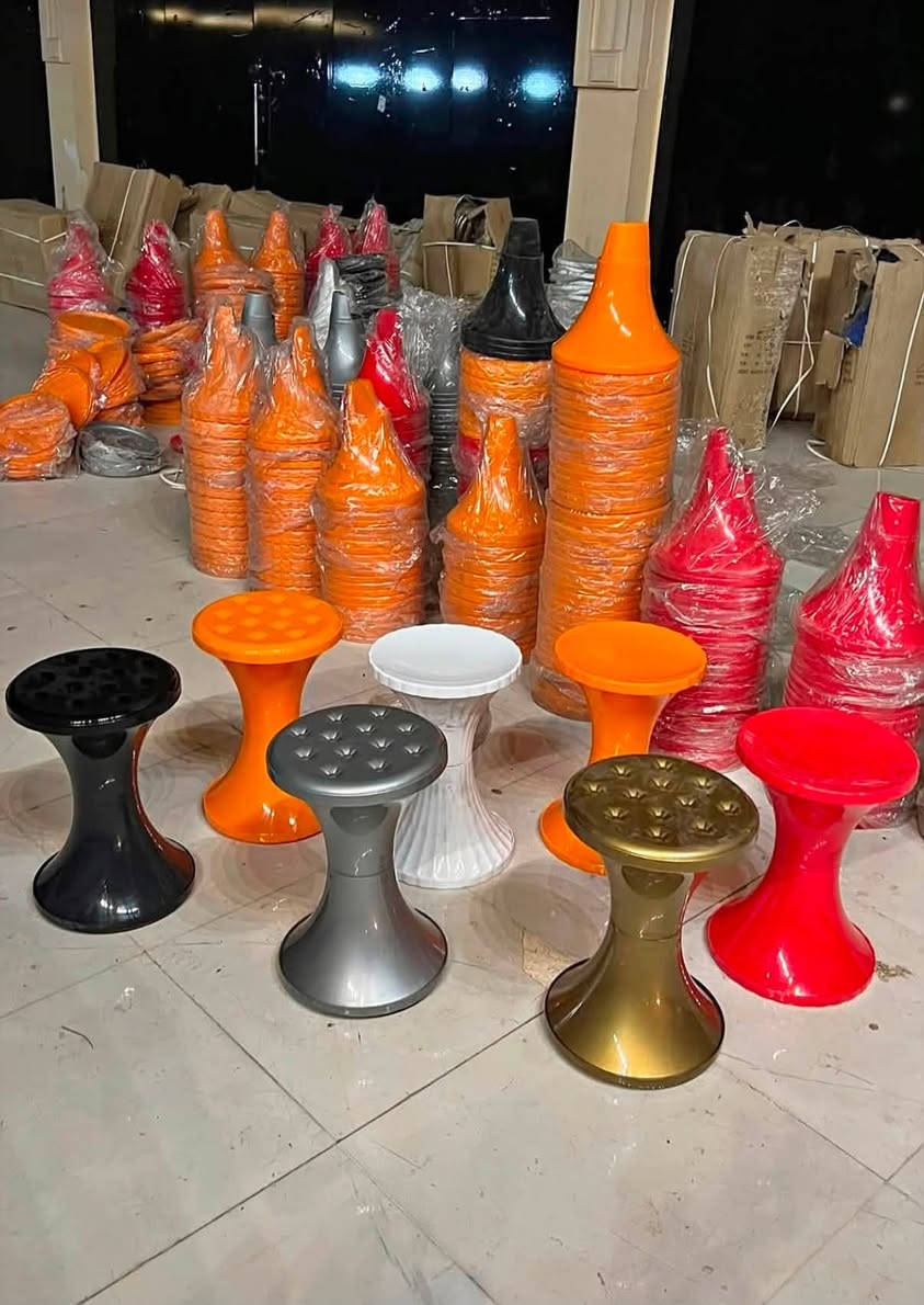 کۆمەڵێک ئەشیای دەستی دووی زۆر خاوێن بەردەستە هەموو بەباتێکی تێدایە

بۆ داوا کردن دەتوانن نامە بنێرن یاخود سەردانمان بکەن 

ناونیشان :- سەروچاوە بەرامبەر مزگەوتی عەزرەتی ئیبراهیم
ژ.م ***********

