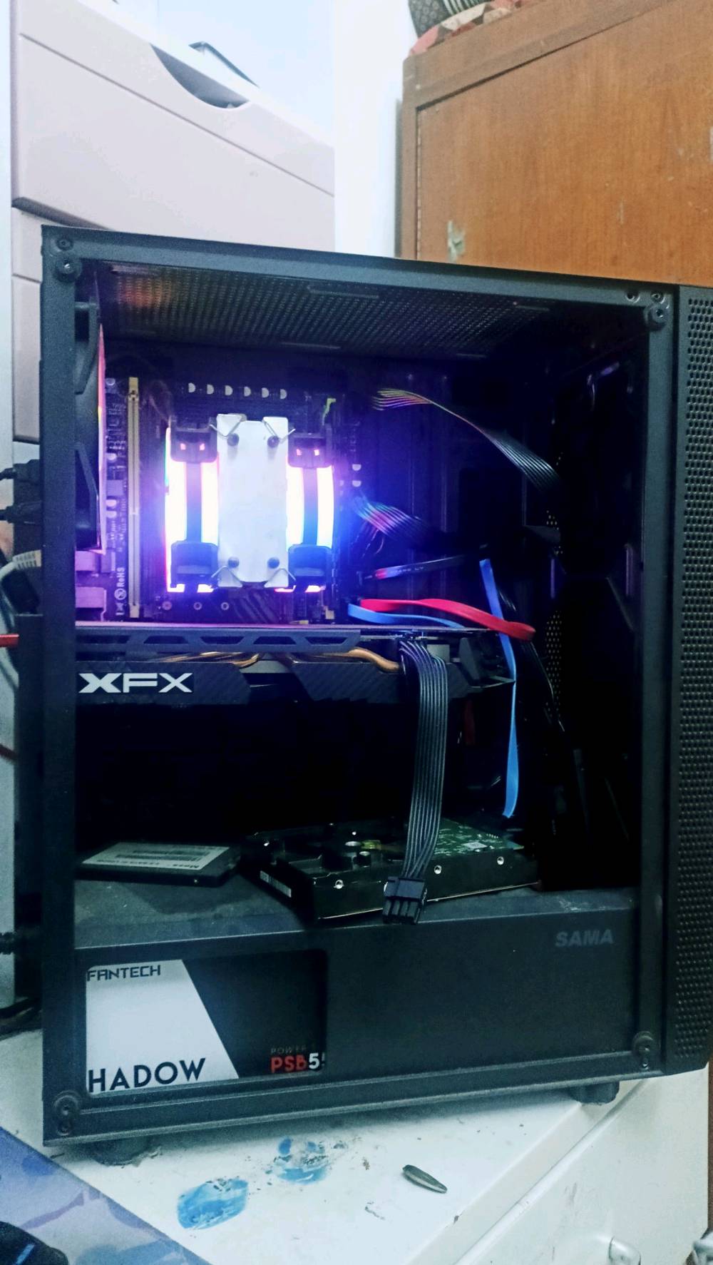 تجميعة • Xeon E5-2666 v3 • RX 580 8GB