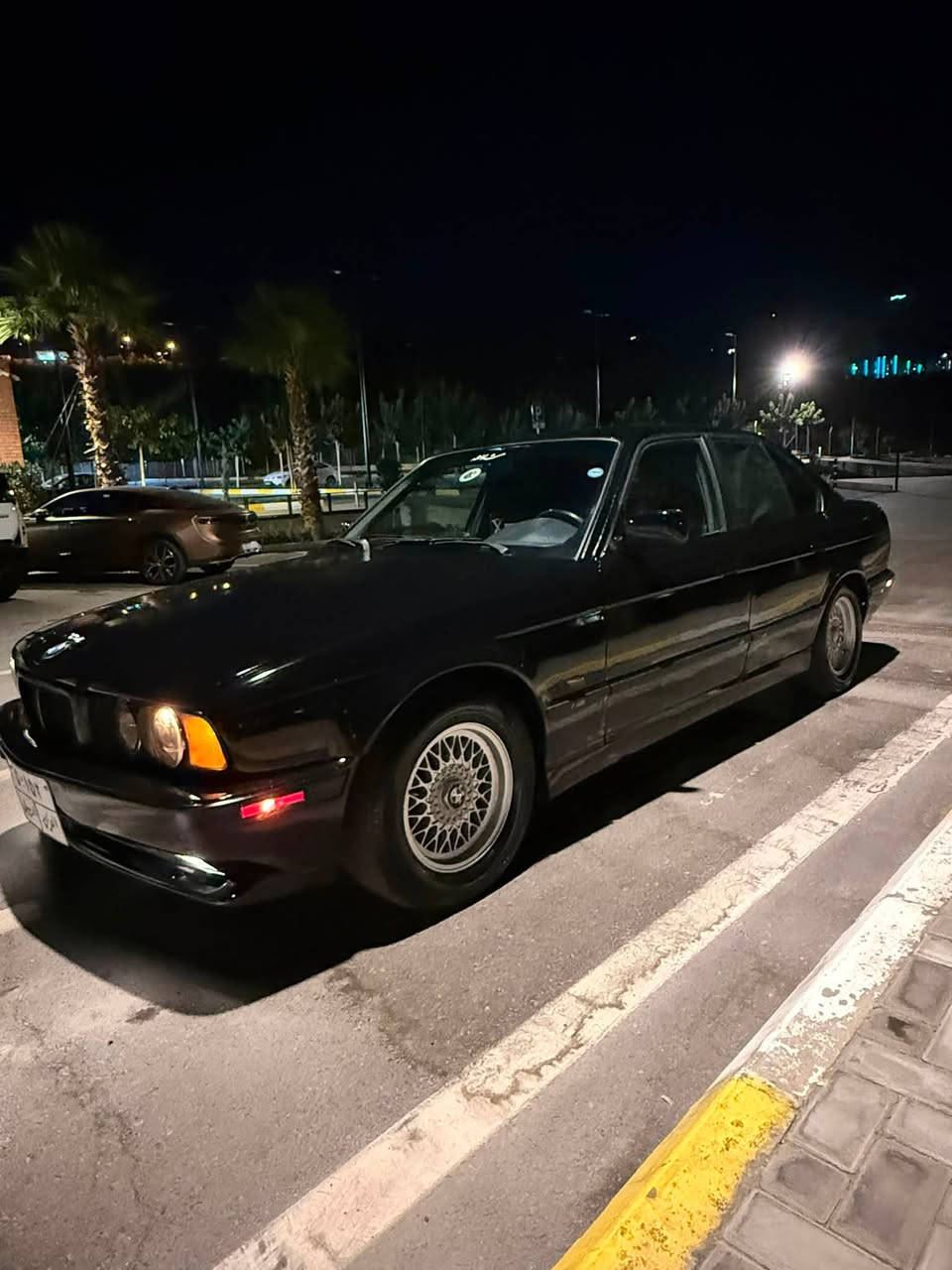 ﷽
ڕەش مار  بـۆفـرۆشــتن 🖤🐍
جـۆر BMW ,  E34
مـۆدێـل 1990  
525 دیـجـتاڵ
گــێڕ ئـۆتۆ مـاتیـک
2 جــام کـارەبا 
تەبـرید ❄️
ڕە قـەم هـەولێر 
پێش پان دە عامی پێش و دوا M
دەبڵ ئێرباگ 
دەبل چەکمـەجە
ABC
بۆیاخ عام بۆ جوانی  بی مەعجون پیویست بە وەسف ناکات نمونەیە لە توندو تۆلی و جوانی کـامل هه مووگیانی بـە شـەرت
تـازە سێرڤـس عام كراوه
گێر و مەکینە و ئەکسل بەشەت
٤ تایە و ویـلی لـۆک  لۆک
پشت و پێشی کەپسە بی لیدراو  
تەحویل و خرامە و  بەناوکردن بەشەرت
مووشته ريت په يوه ندى بكه تكايه ئه گه ر كريار نيت 
سه رى خؤت و منيش مه ئيشينه 
📞***********

