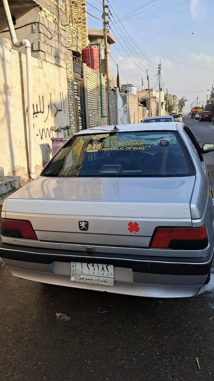 سلام عليكم بيجو ٤٠٥ الساره جاهزه عل اخير بصره راعياها موجود مكانها بصره مرشوشه رشه جماليه اثر جراد لا ضربه ولا خياس السعر ٣٥ وبيها مجال ***********
