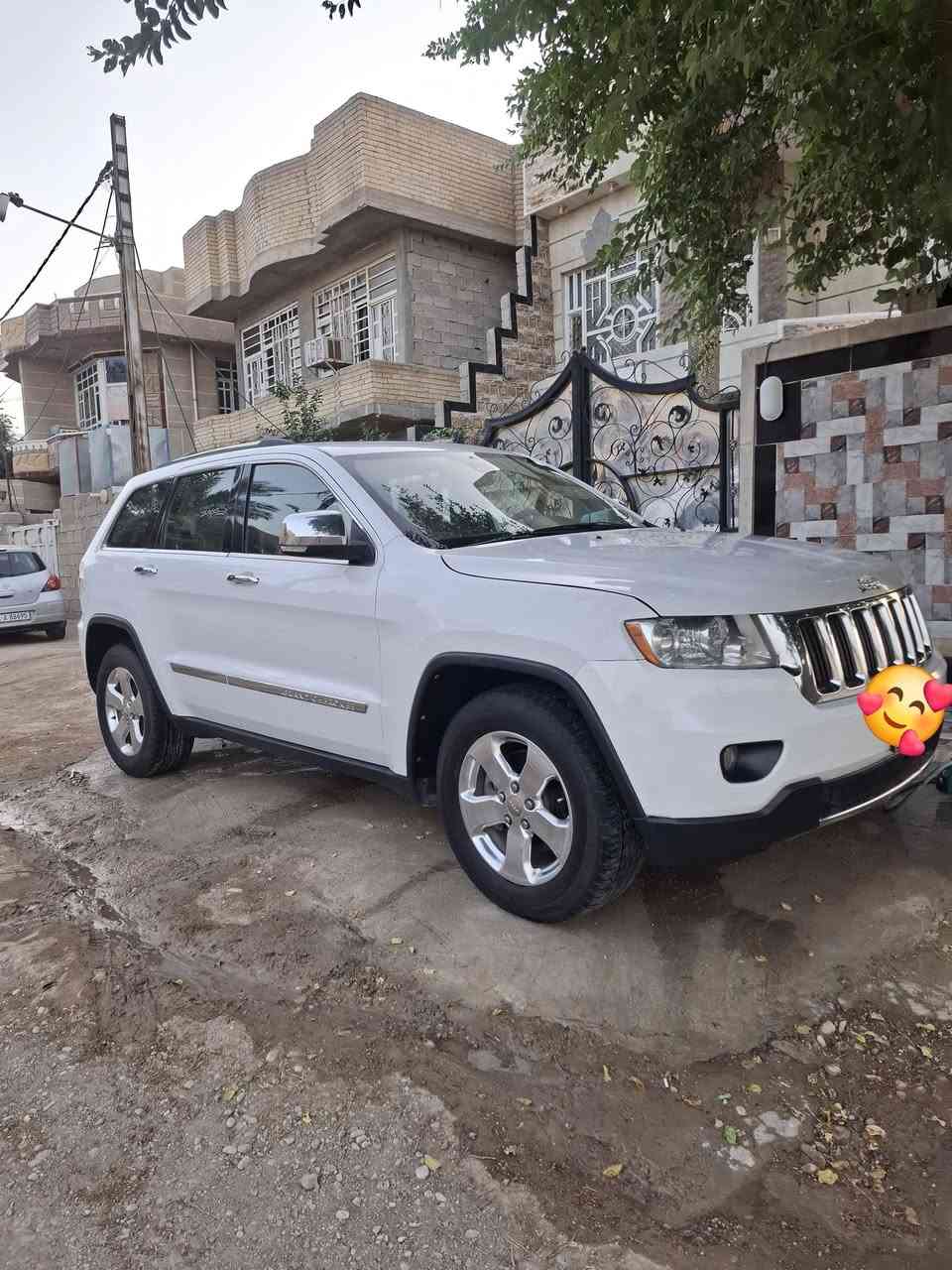 جراند شيروكي • ٢٠١٣ • رقم بغداد