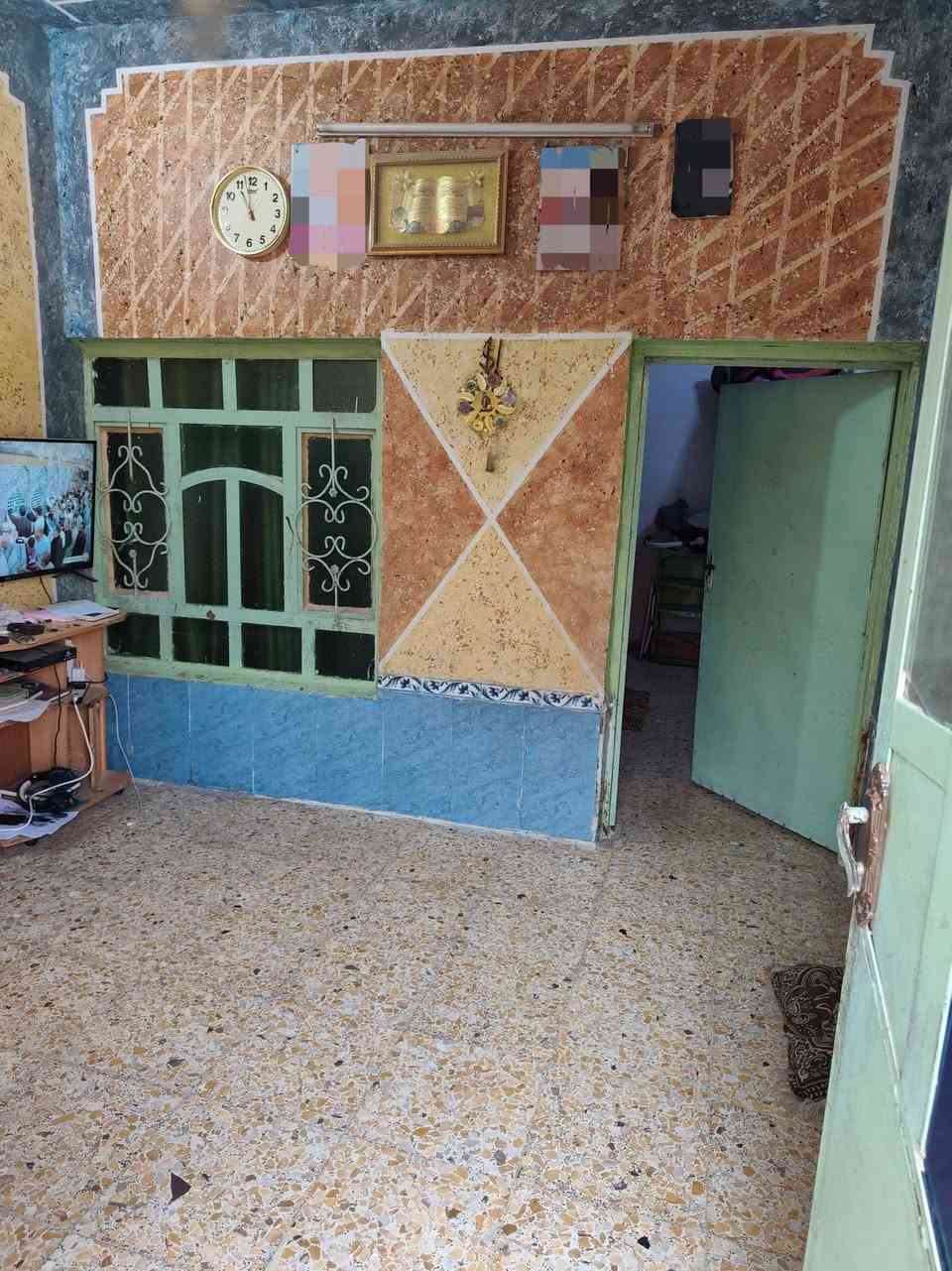 بيت للبيع 100 متر مربع زراعي مشمول بالتطويب غرفة وصالة وبراني ومطبخ ومخزن 2 فوك وجوه وصحيات خارجية 

بستان الخزاعل مقابل مطعم سيد كاظم مجاور بيت علي
حياوي المؤذن
***********
