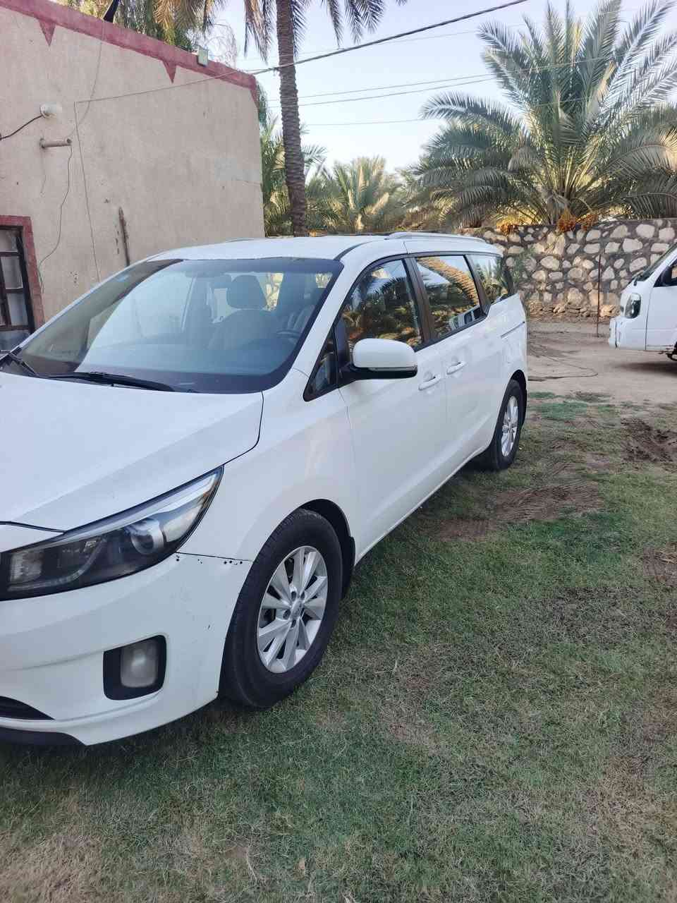 السلام عليكم كيا كرنفال اجره رقم بغداد باسمي تحويل مباشر موديل 2018 مصفره من كلشي مكانها كربلاء طويريج ***********
