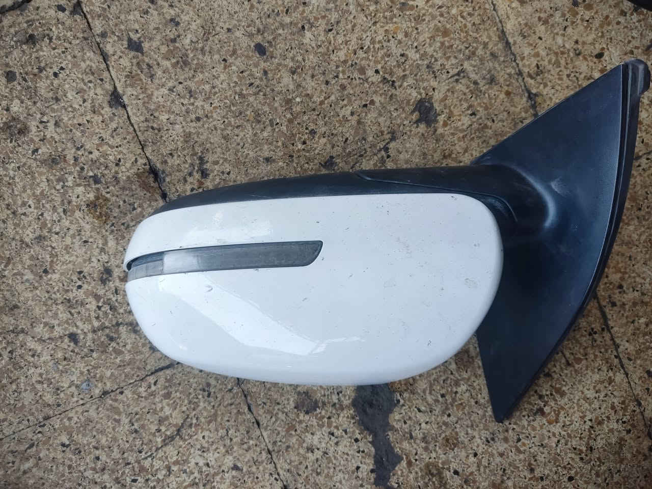 كبات اكسن دبدوب شرط اصليات 35 وبيهم مجال
مرايات اكسن دبدوب اليسار اصلية وبيها جامة ترهيم 40 
والايمين تجارية وبيهم ضرر بسيط كدام العين 20
غير متواجد عل فيس
***********
***********
