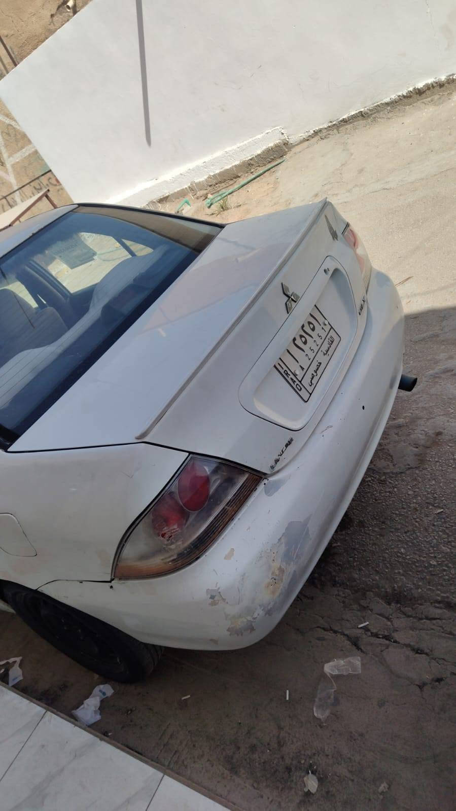 سلام عليكم لانسر موديل ٢٠١٠ مكينه ٢٠٠٠ بيه تنقيص وبخار حداديه جاهزه تبريد شغال صبغ احزام رقم قادسيه شرط التحويل سنوي سنه ٢٨ السعر ٥٢ وبيه مجال
***********
