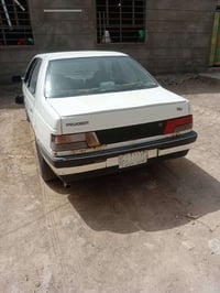 لبيع سيارة في بيجو روة رقم مداور  سيارة شغالة   وسعر خاص  ‏‪0782885927...