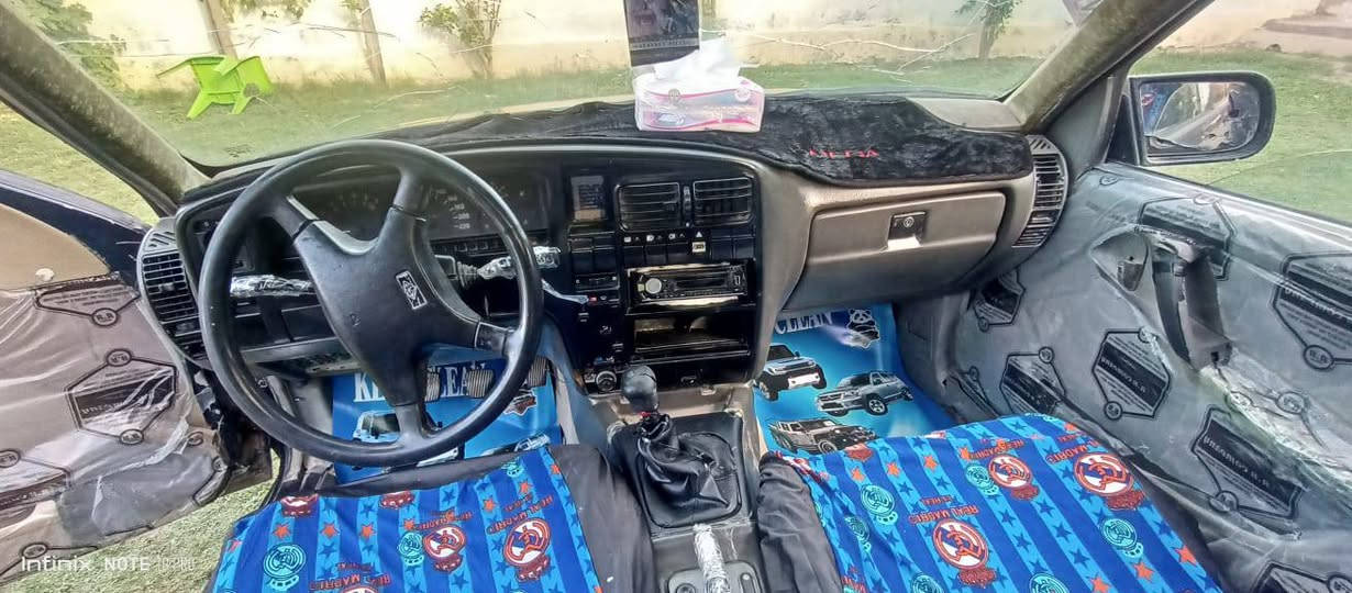 على بركه الله اوبل اوميكا للبيع موديل ٩١ رقم انبار مشروع وطني تحويل مباشر سنويه لل ٢٠٢٨ محرك 2000 بلادي كير عادي سياره مصبوغه جماليه فقط اثر جراد الشمس مكفوله لادعمه والا كصه سياره أحله من الصور جاهزه محرك نضيف تخم تاير جديد مناقصه شي السعر ٢٨ ليها مجال المكان الرمادي الجزيره للاتصال ***********

نص مكتوب في الصور:
- Infinix NOTE 10 PRO
- MUSIC SHOW