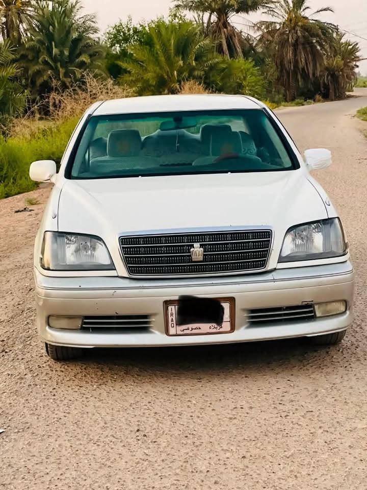 ملكه متومه كص جنطه رقم وسنويه طبق الاصل جاهزه كير ومكينه كارتون حداديه كهربائيات كلها شغاله تبريد ثلج 34 وبيها مجال مكاني واسط الحي ***********
