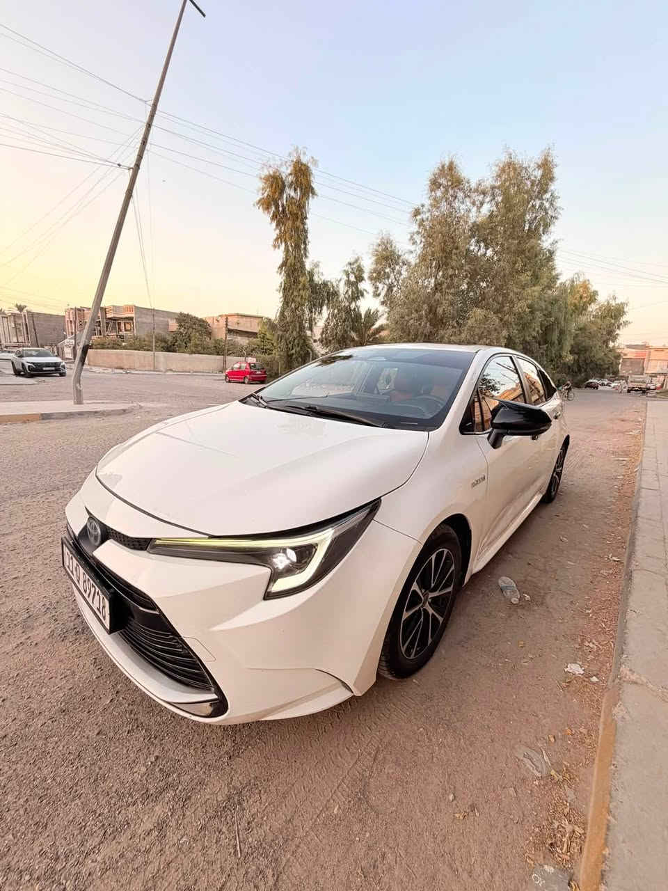 كورلة ٢٠٢٤ صيني  
فول سيارة كشن كهرباء داخل جلد احمر 
سيارة بيهة كد شبر صبغ بلباب 
وبيهة حالوب 
ماشية ٥٩ km
١٣٩$ 
مكاني بغداد عامرية 
***********

