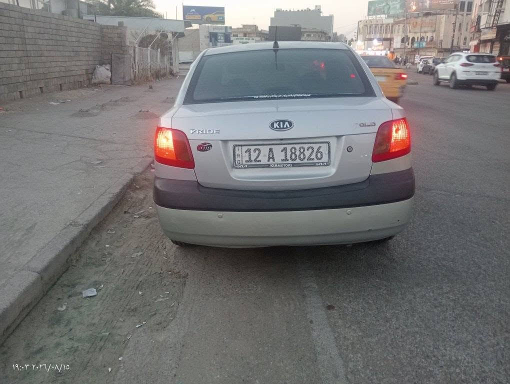 برايد كولد 2007 بدون صبغ وبدون ضرر فقط تكحيل سقف وبوند مكينة وكير تبريد تدفئة شرط طخم تايرات جديدة سنوية جديدة شرط التحويل السعر 90 وبيها مجال  ***********
