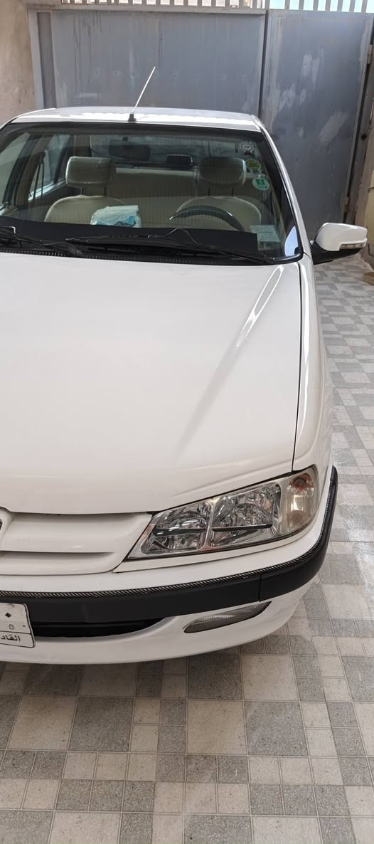 سلام عليكم بارص موديل 21 السياره جدا نظيفه وعلى ايدي من استلام لسه فقط بيهه صبغ بنيد وجاملغ امامي ماشيه 100 انفك حجزهه صار شهرين كبل اداور كلشي بيهه شغال وكفاله محرك وكير تبريد تدفئه كامره خلفيه حساسات خلفيه ابلاد منظومه زنون اصلي شادلهه تخم تاير جديد الله شاهد شادلهه جديد وباتري رقم قادسيه الي يريدهه يتصل على الرقم ***********وسعرهه 61
