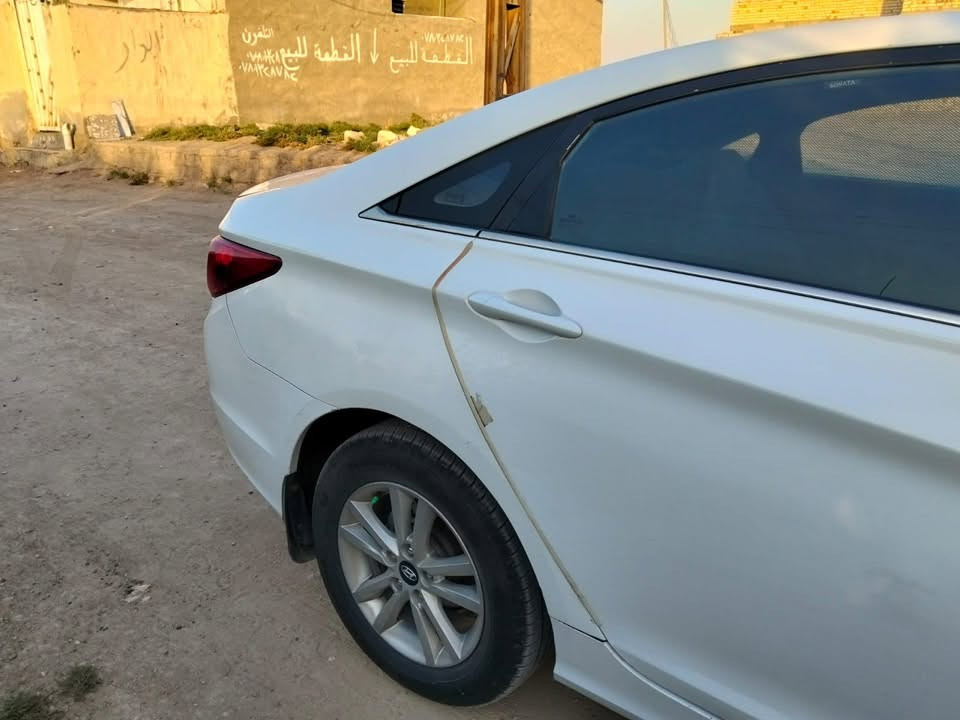 سونتا موديل 2012
محرك 2400 رقم بغداد باسمي سنويه لغايه 2027 تبريد قطعتين 
العنوان:المثنى قضاء الرميثة
رقم الهاتف :***********
اتصال فقط 
السعر :115وبيها مجال بسيط
