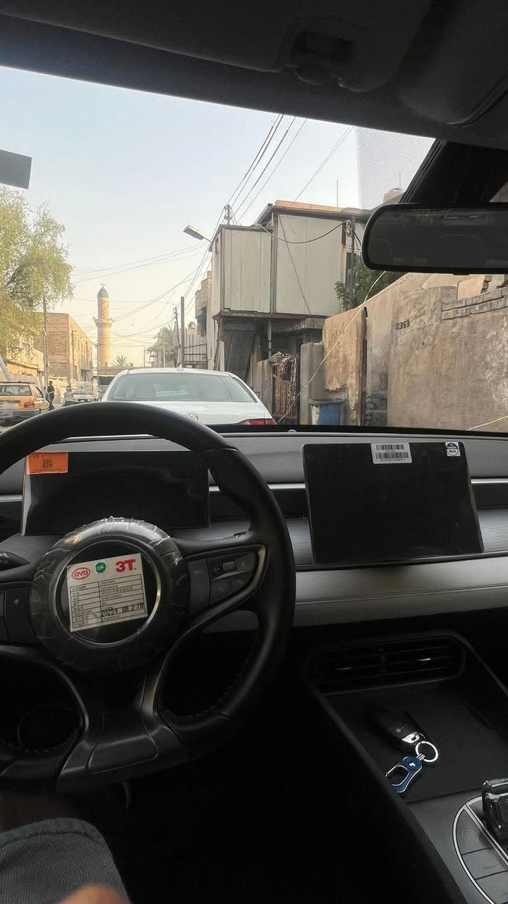 سئل5فايف البيع  المكان الدوره السياره ماشيه 11000الف السونار موجود ب منشور اتصل وخادم ***********
