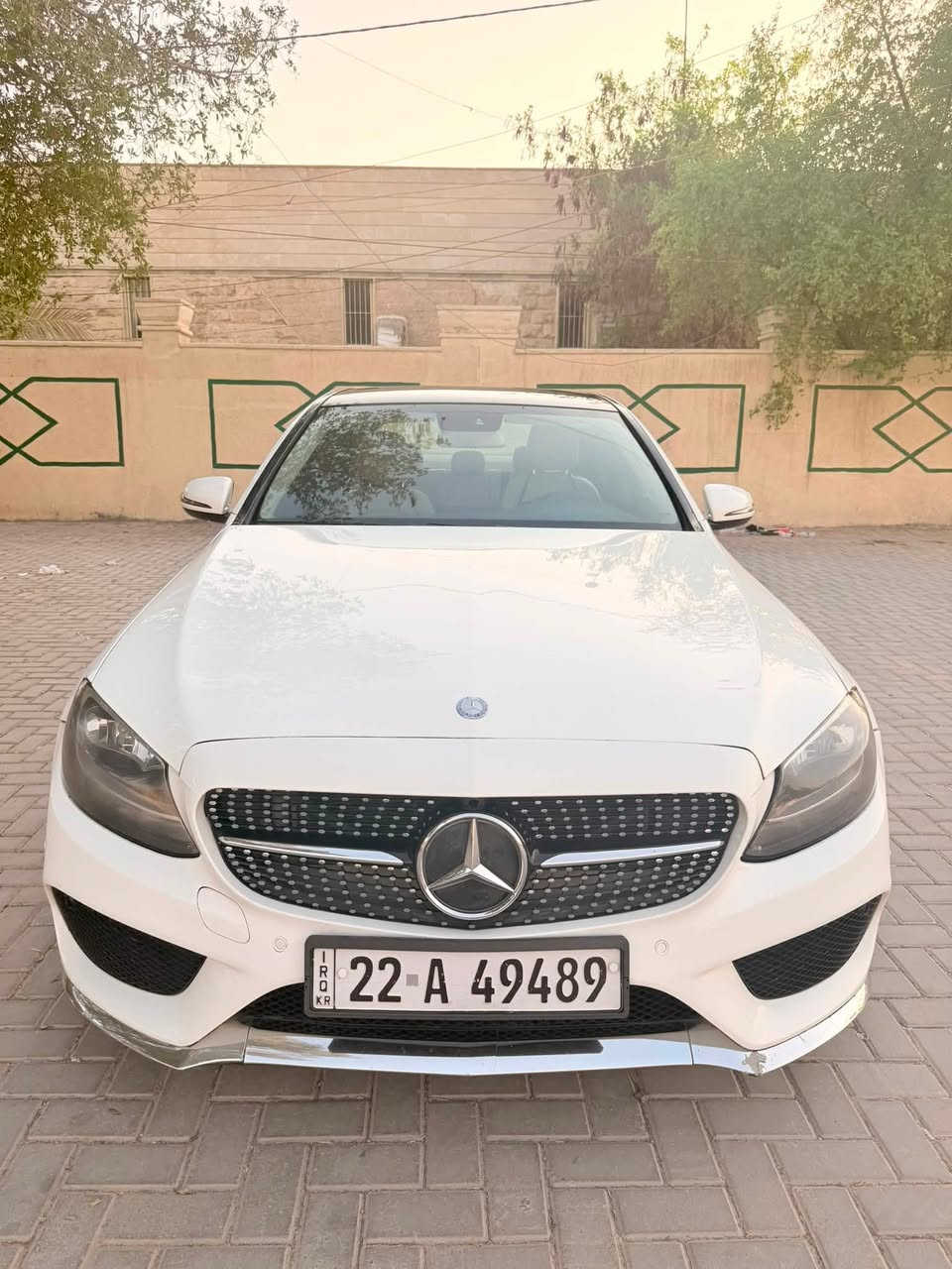مارسدس c300 فول صفر مسج 
صبغ جزء من لبنيد 
ماشية ٩٠ mil 
بدون نقص جاهزة سيارة 
مكاني بغداد  
162$ 
***********

نص مكتوب في الصور:
- 000-23983588 - 12/12/2018 INSURANCE AUTO AUCTIONS, INC. - IAAI.COM 000-23983588 - 12/12/2018 BidFax.info
