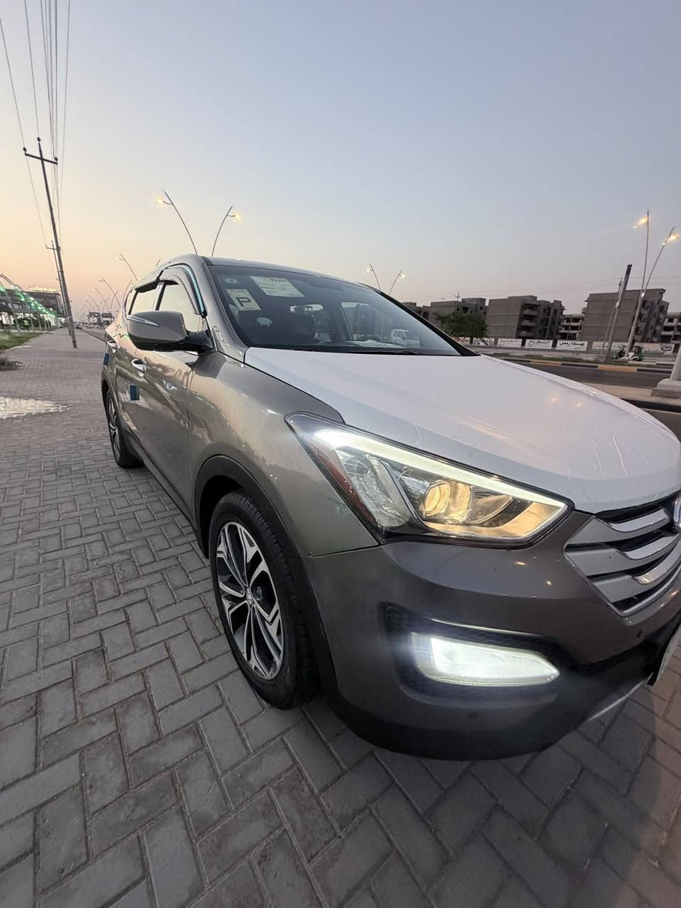 سلام عليكم هونداي سنتافيا موديل 2016واردامريكي مكينه كير حداده تبريد تخم تاير كله جديد ماشيه 135مكينه 2400سعر123سنويه جديده تحويل ثاني يوم سونار موجود *********** البصرة, العراق
