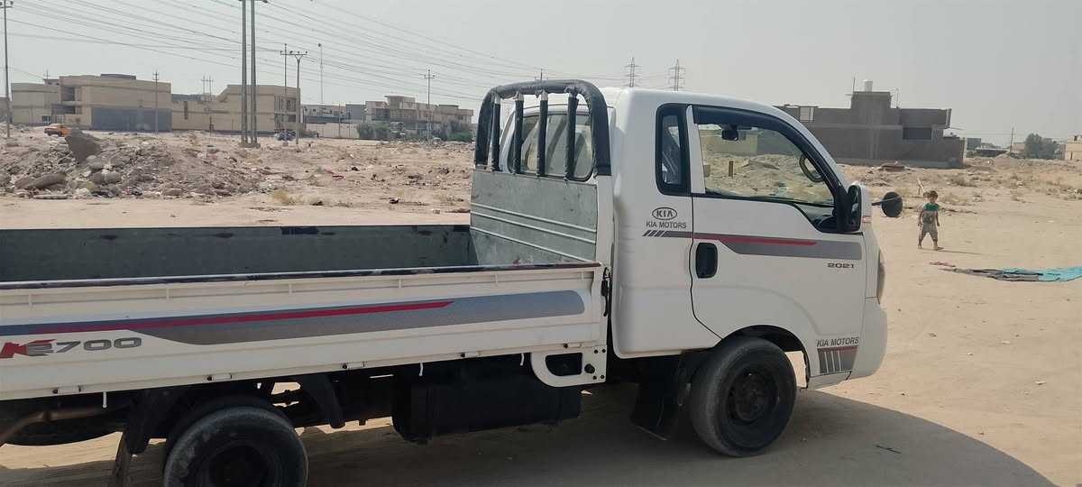 السلام عليكم كيا للبيع مقفوله موديل 2018 والسعر 125 يبيها مجال الالوان كربلاء
***********
