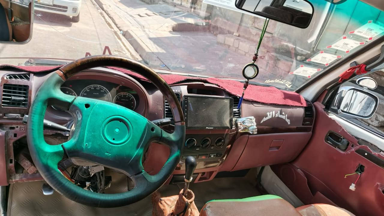 سلام عليكم فتون 2011 جاهزه مكينه كير اكسل مكفولات مكينه ونجي 6حديدث مجول حداديه تايرات غرفته نضيفه 
حره ماندل راعيه اتكفلك سرقه وعشاير مكاني دجيل سنويه بل 19ساقطه 28وبيه مجال 
***********
