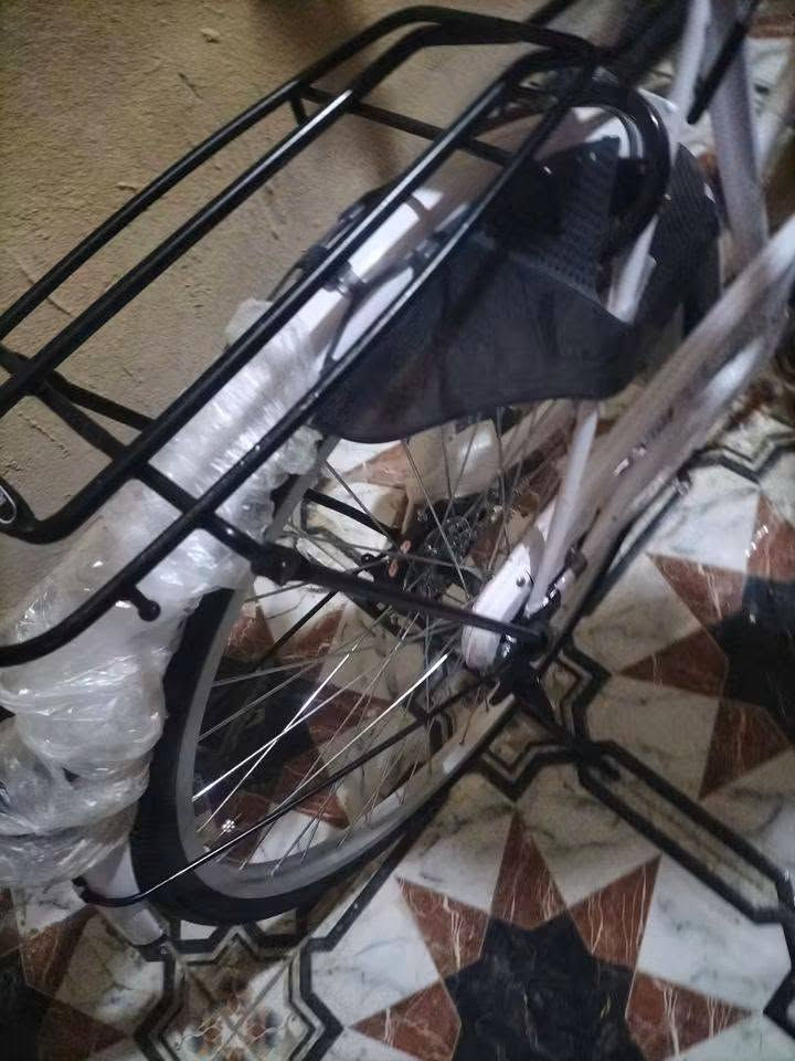 للبيع مديل 21 قبل فتره طلعته من الحاويه السعر 160 وبي مجال رقم واتساب ***********

 .مكان ناصريه الاسكان الصناعي
