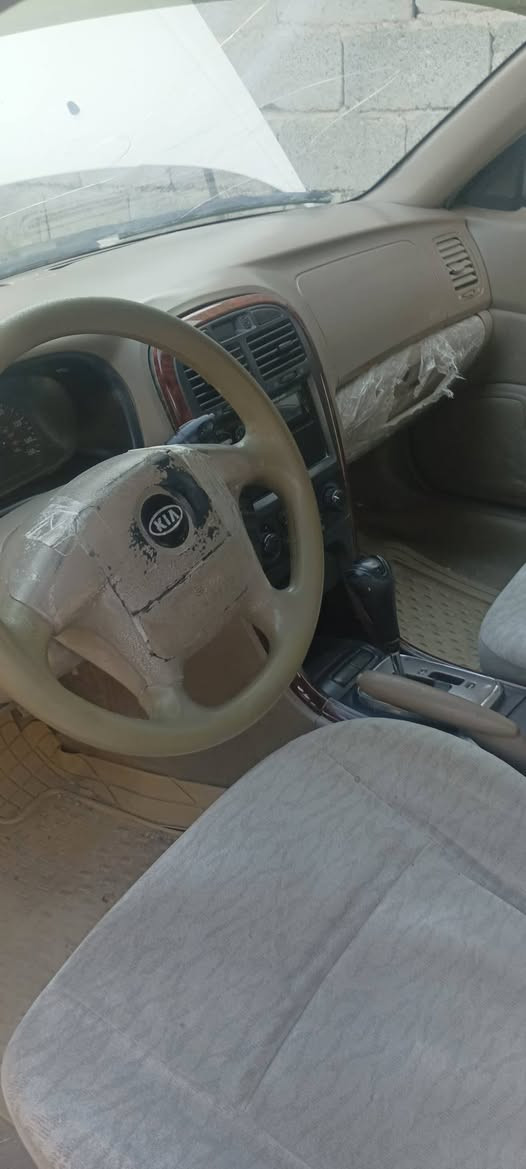 السلام عليكم 

اوبتما وفود 2005 امريكي رقم بابل بيهه قطع صبغ ابيع حزام 

ماشية 177 الف حقيقي

 
V6 2700 محرك جديد شرط داخله ستيل 

تبريد يريد غاز فقط كمبريسر جديد حاويه 

حادثهه جاملغ امامي جهه السايق 

دواخلهه حلوه بلاديه ونضيفه 

سنوية نافذه وعليهه غرامه 100الف شرط تحويل 

حداديه تريد سيت بوش فقط 

تايرات الخلفيه جديد والاماميات نص عمر

السعر 60  وبيهه مجال قليل

***********
***********
