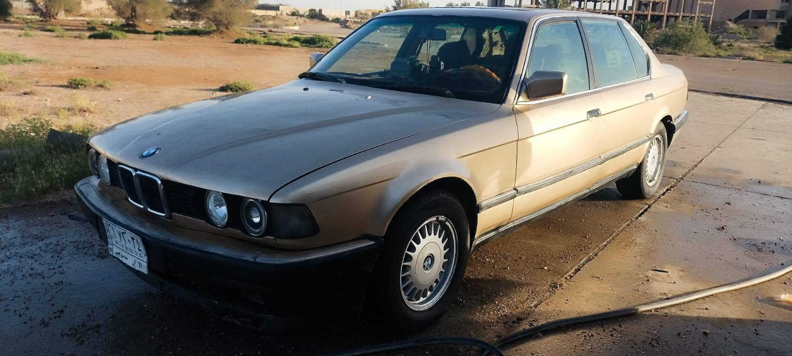 بي ام 735 مكينه 35 كير ومحرك خير من الله سياره جاهزة شغل واطلع غرفتهة يرادلهة ترتيب والستيرن شويه ثكيل مكاني بغداد سنوية ل 27 ذاكر كل تفاصيل السيارة رقمي واتساب *********** بغداد, العراق
