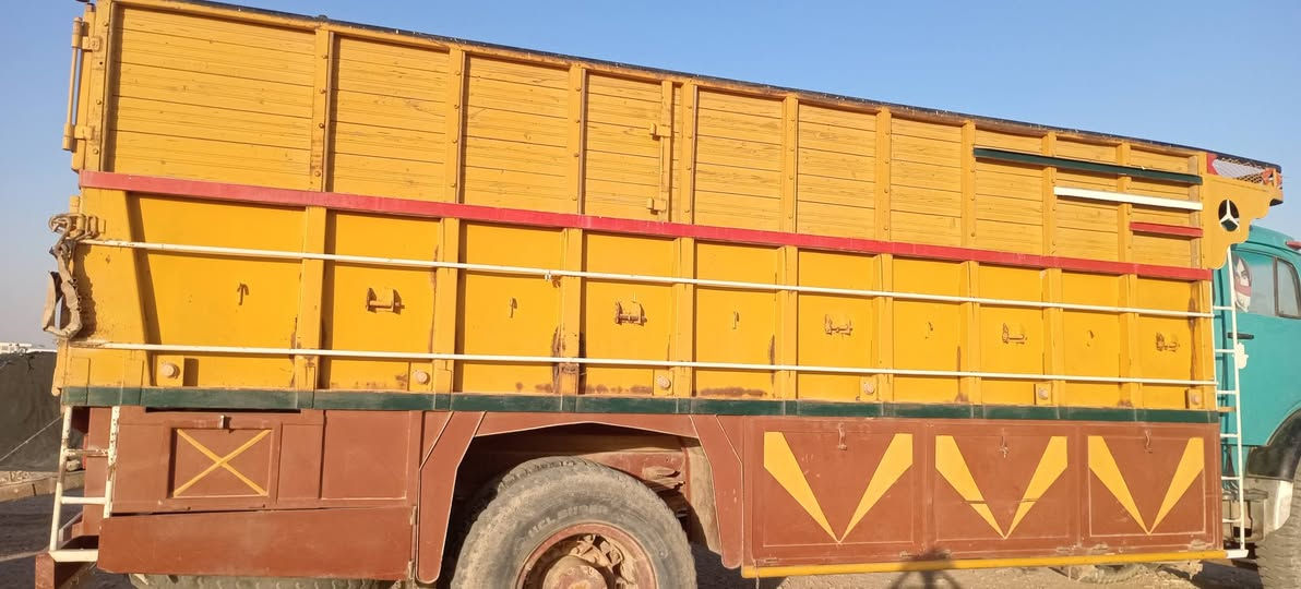 السلام عليكم بدي مال قجمه  للبيع بدي  نظيف مكان البدي عين التمر استفسار على هذا الرقم *********** السعر خاص
