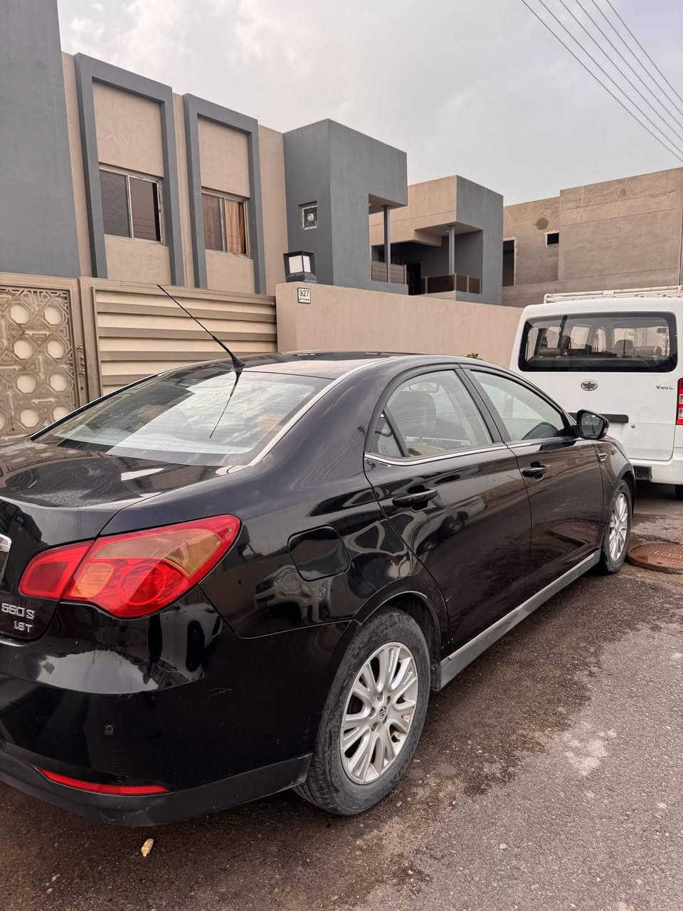 Mg 2014
 للبيع
محرك 1800 تيربو 
تبريد فوووول
كهربائيات بلاد
كل نقص مابيها 
***********
