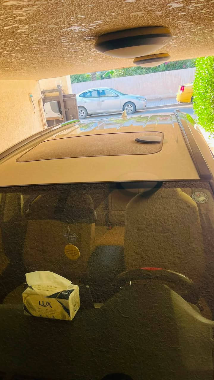 السـلام✋🏻عليـكم
تويوتا RAV4
موديل 2025
شركة ساز
تحكمات مقود 
تبريد قطعتين
فور ويل 
تشغيل عن بعد وبعد بيها مواصفات 
السيارة مكفولة صبغ بارد 
ماشية 17800قبل للزيادة 
السعر 305$
يعني 3دفاتر و5
مكان السيارة بغداد الحارثية 
***********
***********
