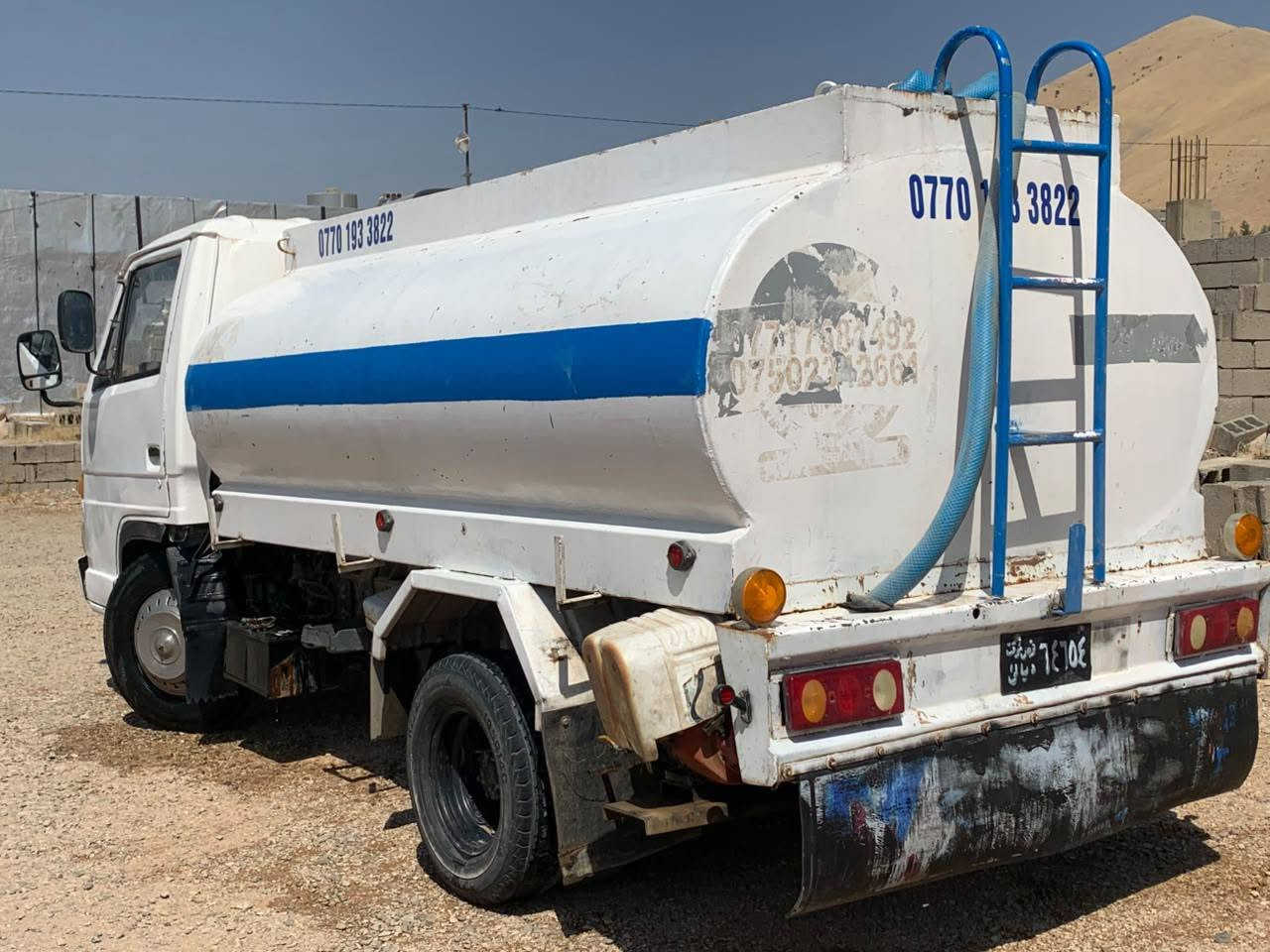 ئەسۆزۆی یابانی بۆ فرۆشتن  گێڕو مەکینەو ئەکسل بەشەرت ئاڕم پلاسیک سلێمانی تاقمێ تایەی لۆک لەژێرە مزەخەیەکی ٣ ئینج لەگەل تۆپێ سۆندە لەسەرە. .. شوێن سلێمانی هەواری شار مشتەریت تەلەفون بکە *********** وەتسەپ ڤایبەر لەسەرە… سعری ٧٠ گەڵاو مەعامەلەیەکی برایانە تکایه تکایه مه سج مه که به س جوابی تله فون شربازهير, السليمانية

نص مكتوب في الصور:
- ***********