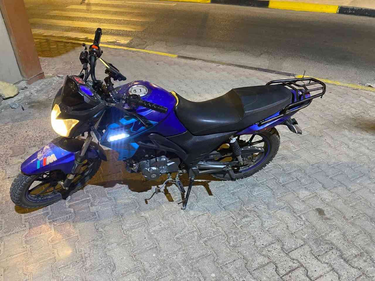 RK
للبيع مستعجل لدراجه حلوه و نضيفه ادوات مكفوله كفاله عامه لدراجه ما ناقصهة شي لسعر 800 بيهة مجال قليل 
*********** اتصال 
لبيع مستعجل الي مو شراي لا يتصل
