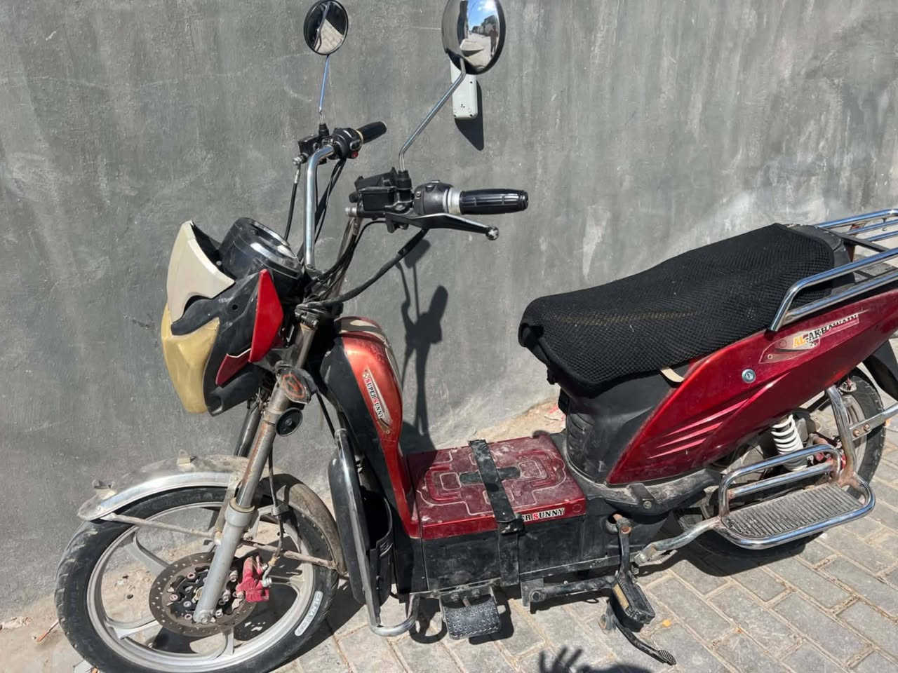 سلام عليكم بايسكل شحن هارلي للبيع بي بطاريات أضعاف ابيع حديد مكسر مكان البايسكل الرمادي الملعب رقم الهاتف *********** سعر 150 بي مجال
