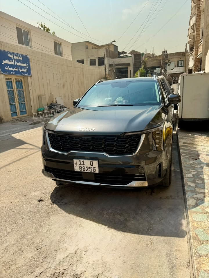 كيا سورنتو  • خليجي – موديل 2024 🚘 🚘

ماشية 15000  – مرقم بغداد - رقم مميز   – فول  مواصفات 
السيارة خليجية استيراد خاص VIP

مكفولة كفالة عامة

المواصفات:

• محرك V6 سعة 3.5 لتر بقوة 268 حصان – عزم 331 نيوتن/متر

• كير أوتو 8 نمر + دفع رباعي 4WD

• بصمة تشغيل + تشغيل عن بعد + دخول ذكي

• بانوراما + داتا شو

• شاشة ديجيتال + شاشة وسطية Apple CarPlay

• 5 كاميرات 360° + كاميرا دوارة +  كامرة وسطية + حساسات أمامية وخلفية

• 🔥كشافات + لايت زينون اربع عدسات  + LED + بك لايت LED + اشارة لكزس 🔥

 • دوسات 

• كراسي جلد اسود  فاخر كهرباء (تدفئة + تبريد) –  كشنات ميموري تخزين مقاعد أمامية كهربائية

 • تبريد 3 مناطق منفصلة + بردات أبواب خلفية

• مقود جلد مع شفتات – مثبت سرعة + أوامر صوتية + Drive Mode

🔥نضام صوتي Bose + امبلي فاير ( مضخم صوت ) 

• شحن وايرليس + مخرج طاقة + -Bluetooth / TYPE 

🔥نقطة عمياء + تحديد مسار طريق 

قيادة ذاتية + تحريك وترجع ريمونت 

• هاندبريك كهرباء + Auto Hold + Auto Brake🔥

‏ • ABS + مانع انزلاق + نزول منحدرات

• إنارة داخلية LED محيطية متغيرة 

• 7 مقاعد – ISOFIX – حاملة أكواب – تطعيم داخلي ألمنيوم

• ويل حجم 20 إنج – 4 دسك – حساسات ضغط الإطارات
 
• مرايا جانبية كهرباء مع إشارة + قابلة للطي – ماسحة خلفية

اخوان السياره استيراد خاص مواصفات خاصه تختلف عن الموجود بالسوك 
   
📞 ***********  اتصل او واتساب تدلل غير متواجد
