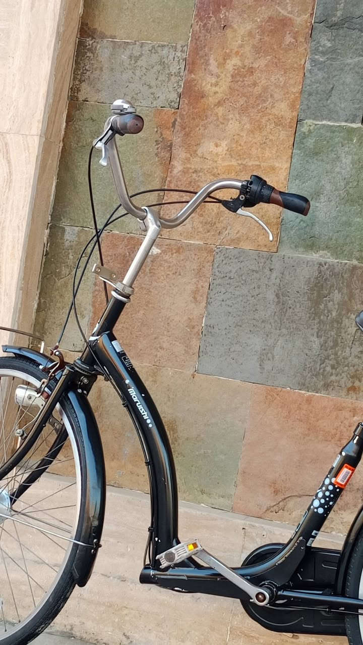 السلام عليكم ورحمة الله وبركاته 🌹
🚲 دراجة هوائية للبيع
🇯🇵 باله أصلي ياباني
🚕 نوع تكسي
📏 حجم 26
✨ نظافة 85–90٪
⚙️ كير أمامي 3 نمر
💡 حساس أمامي
🔧 جميع أجزاء الدراجة شركة

📍 العنوان: كربلاء – طويريج
🚚 تتوفر خدمة توصيل إلى جميع محافظات العراق

📩 للاستفسار أكثر: خاص
📞 أو على الرقم: ***********
