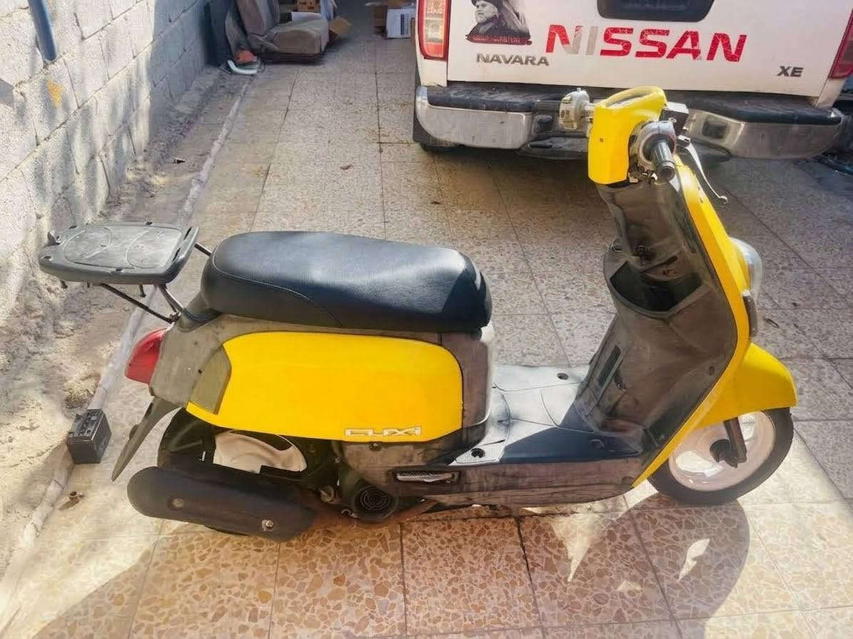 سلام عليكم دراجه بوليس كبريتـه دراجه خير من الله مكينه حلوه كهربائياته كله شغاله نقص باتري فقط دراجه كلها ختم واحد ويه المكينه السعر 650 وبيها مجال الموقع بصره شط العرب قرب جسر خالد الرقم واتساب ***********
