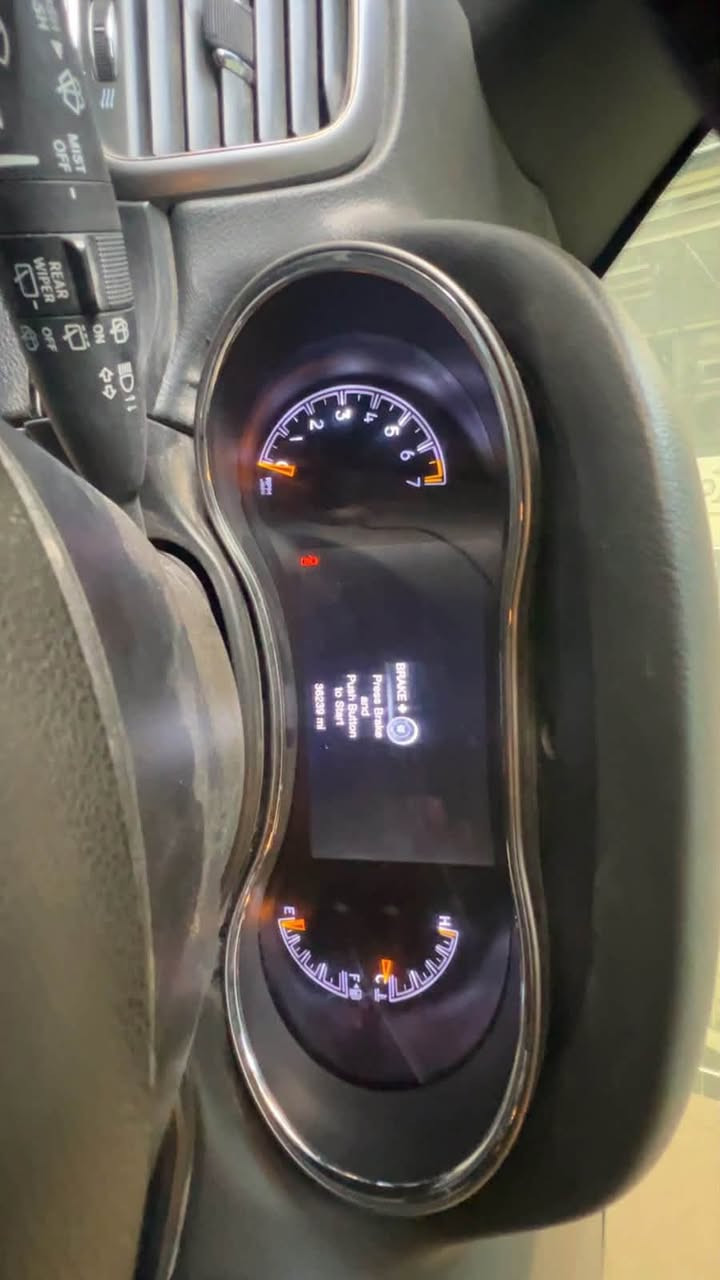 جيب الفئة X • مشي ٣٦٠٠٠ • كمبريسر عاطل