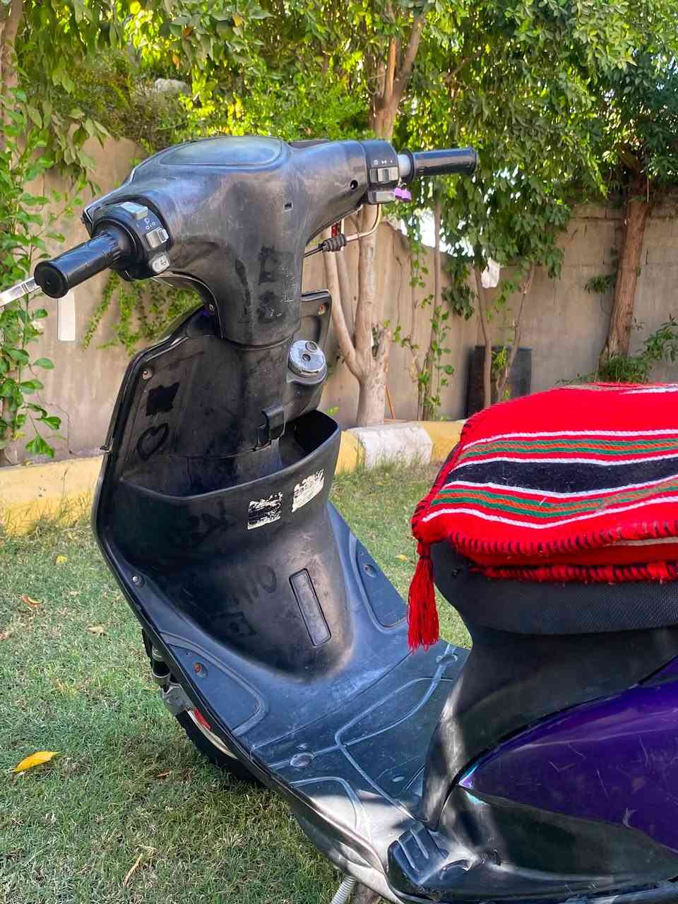 السلام عليكم
ماكس عدله للبيع 
دراجه كفر كله مختم 
مكينه شلعه ومعدل 
سلف 55
صالنصه Fm
وياله دبلات رياضي 
السعر450بيه مجال 
الاستفسار ***********
خاص موجود

