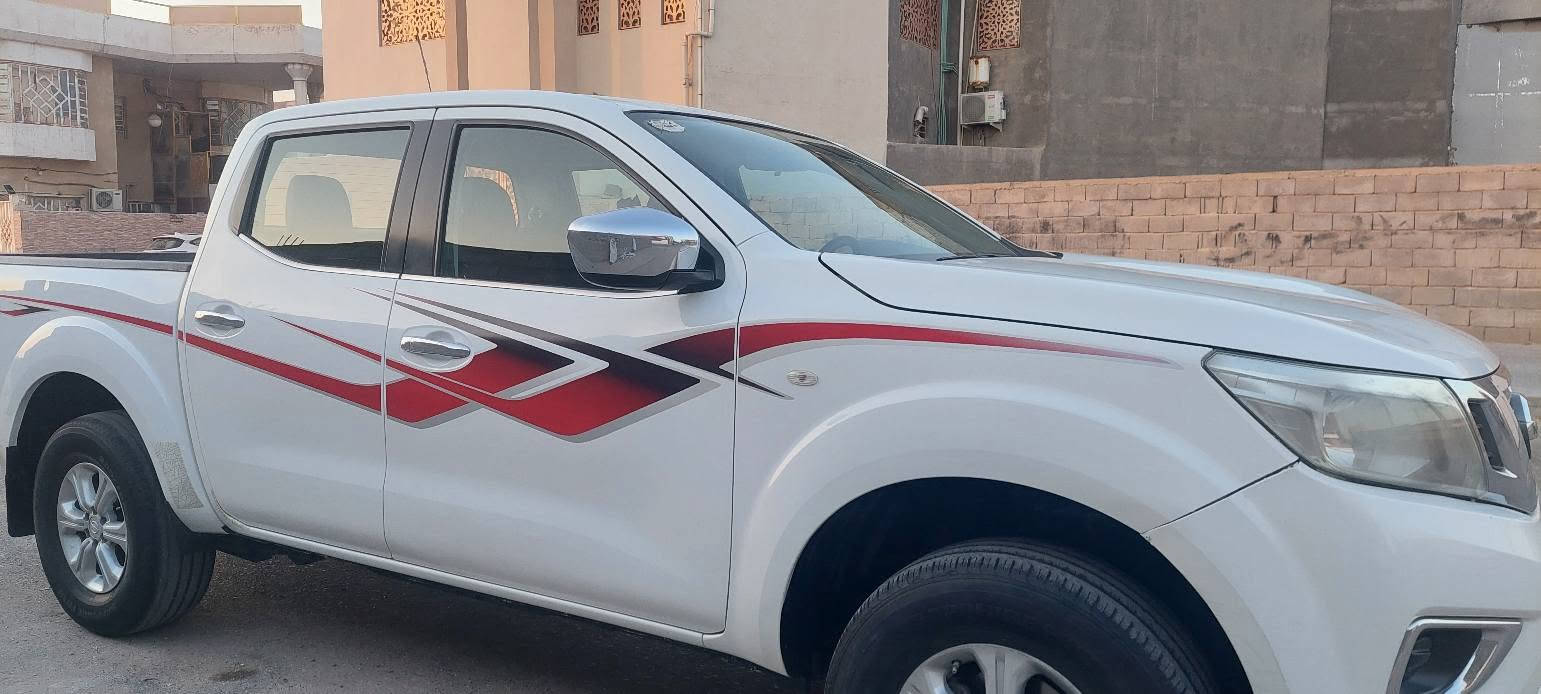 بسم الله الرحمن الرحيم 
نيفار ٢٠١٦ كير عادي فول مواصفات رقم اربيل سنويه منتهيه سياره جديده وكفالة مكينه بلاديه مكان السيارة البصرة سعر ١٣٥
***********      ***********
