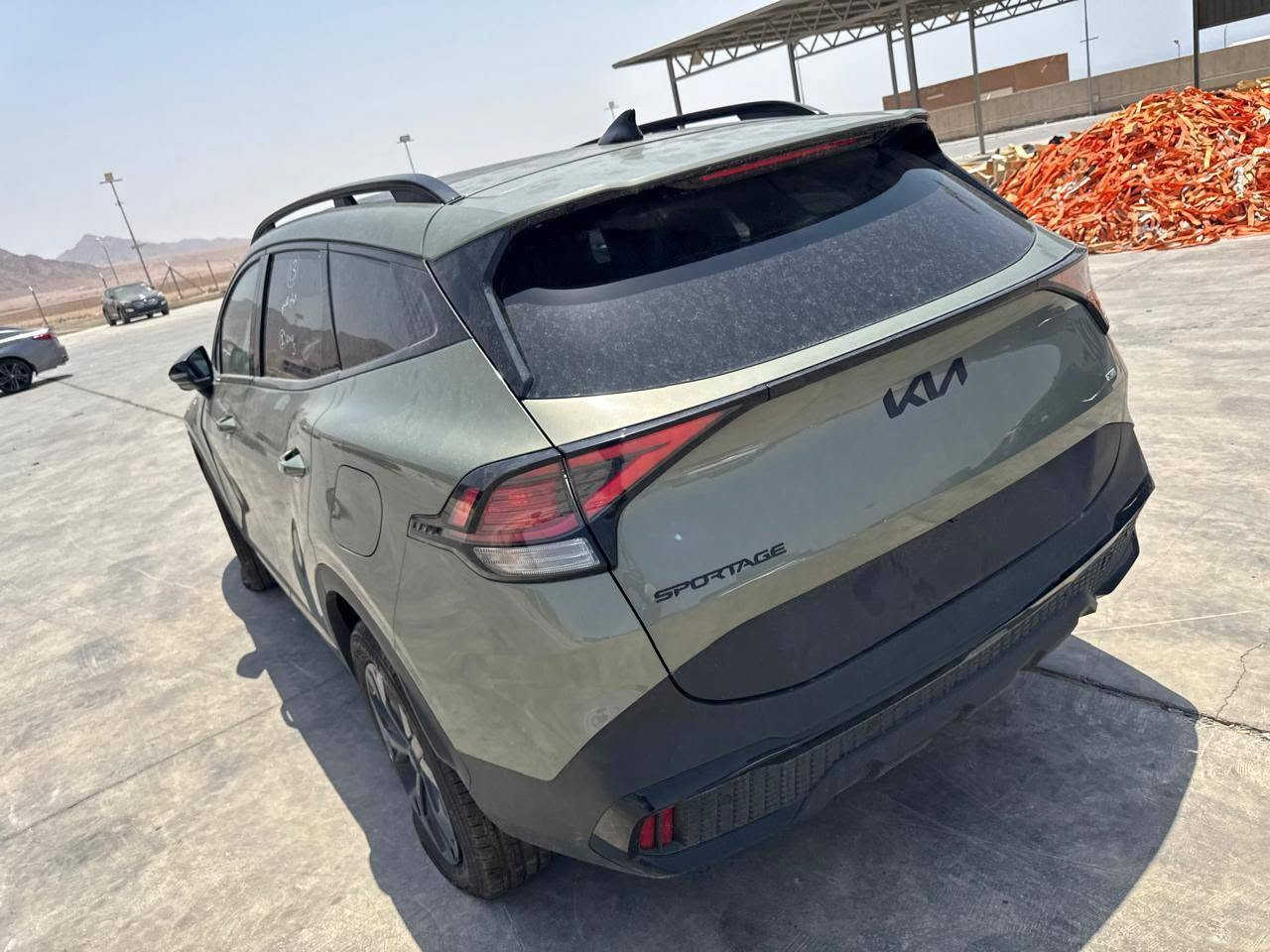 سلام عليكم.. سبورتج اكس برو بلكن كهرباء وهايبرد وبانزين موديل ٢٥ زيتوني سياره فول عدا ٤كاميرات حادثه بنيد مبدل والاصلي موجود ايرباك استيرن فقط ماشيه ٦ الاف سياره جديده غراضهه ارضيات وشاحنه مال أمريكا بنايلون سعرهه ٢١ وييه مجال مكانه الدوره حي المعلمين ***********
