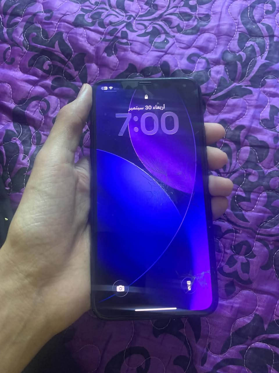 مثل ما موضح الكسر11برو ماكس تخطي  ذاكره 256بطاريه84 جهاز يخبل للمراوس او بيع ب190 قفل 🔏 عنوان بغداد شعب
