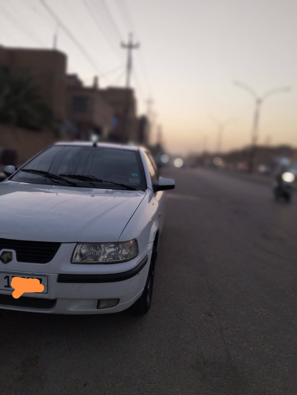 السلام عليكم
سمند 2010 ذي قار مكفوله ما عدا رشه صبغ في الباب الخلفي مكينه كير تبريد جاهز
 السعر 43
***********
