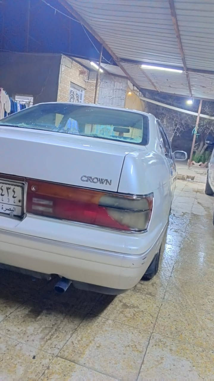 سياره بطه تحوير امارات منفصل94 للبيع باسمي السياره سنويه منتهيه بيها ضربه موضحه مرجعه بارد تبريد بي ليك كير ومكينه كفاله وبدي نظيف السعر 45 قفل للتواصل على الرقم هذا *********** البصره
