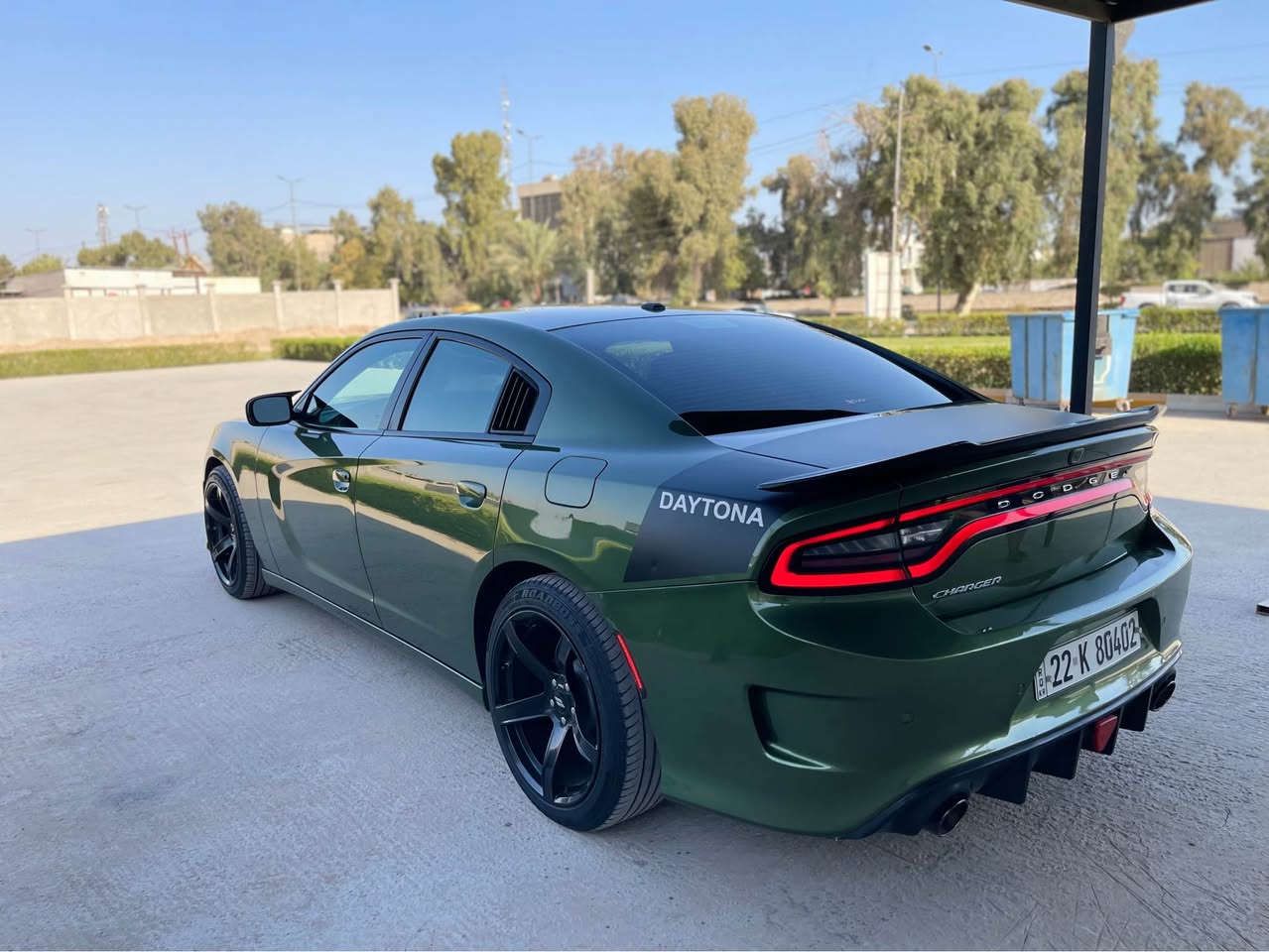 السلام عليكم 
دوج جارجر 2022 SXt  بلاص
تو ويل 
المواصفات
كراسي كهرباء
بصمه
كأمره
حساسسات امامي خلفي 
رادرات 
شاشه 
شفتات جهتين 
تحكم ستيرن جهتين 
تشغيل عن بعد
داخل بلكامل لد متغير
فول زنون
السياره جديده 
بيه جاملغ الايسر فقط ولبنيد تحديث بدون دواخل 
عداد المسافه 51 m
6 سلندر مكينه ▫️
كير مكينه تبريد كفاله ✔️
تبريد بل باكيت ❄️
مكاني بغدادالدوره 
 
السعر 215 وبيه مجال 

رقم ***********
*********** بغداد, العراق
