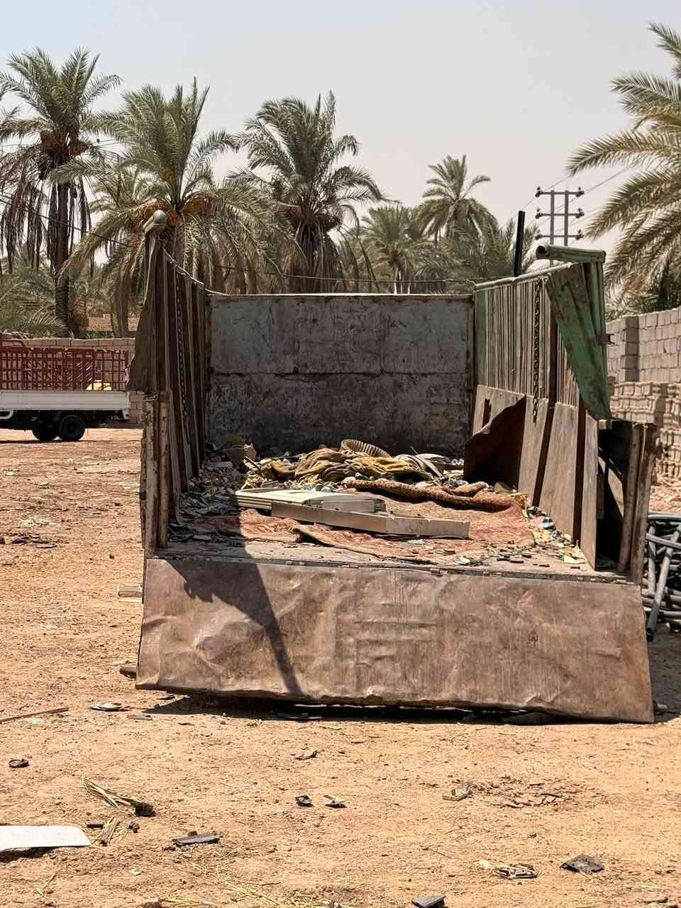 ‏السلام عليكم بدي هينو للبيع بي حجر حلبي نظيف
‏سعر 17 ورقة ‏الاستفسار اتصل على هذا الرقم ***********￼￼
