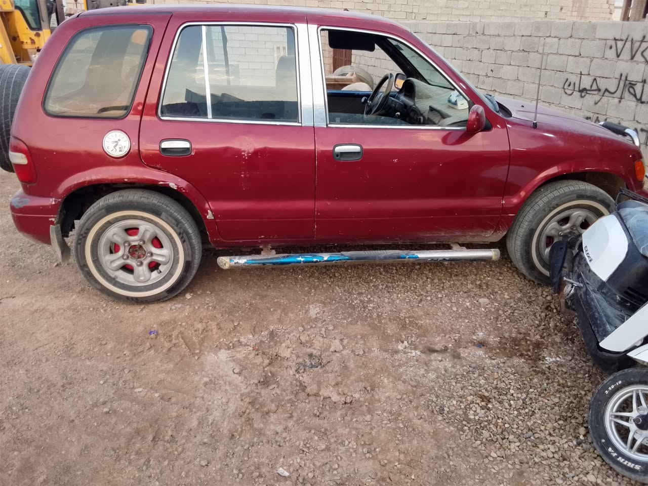 سبورتنج موديل 95رقم بغداد رقم جديد سنويه جديده تحويل مباشر ميكانيك جديد اترايك للبصره العنوان اديالى بعقوبة السعر من الئخير 28 الشراي يتصل ***********
