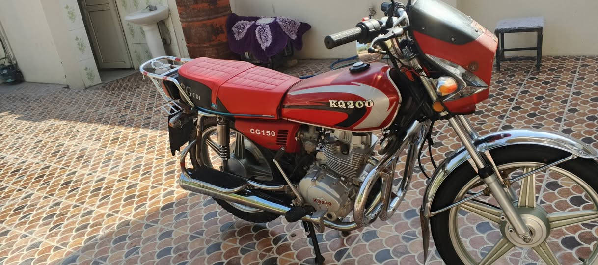 جني محرك 200كي جي نظيف المديل 18السعر 550كله ابلادي رقم الهاتف ***********

