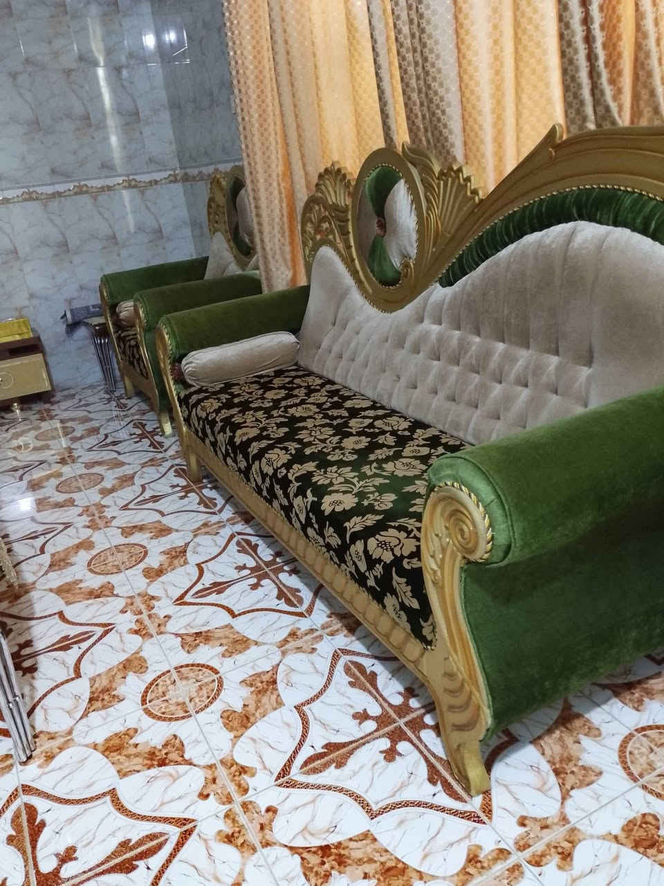 تخم ملكي للبيع الكوت الشهداء أعيد النشر بسبب الوعود الكاذبة الاتصال على رقم ***********
