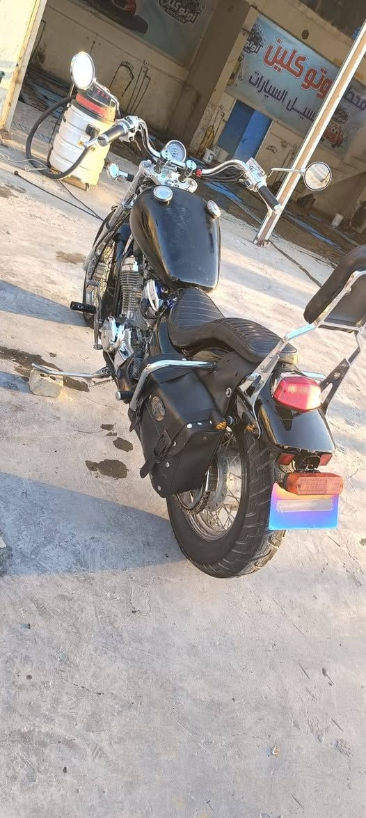السلام عليكم للبيع هارلي ستد 400cc
مكينه و كير خير من الله كهربائيات كلها شغاله نكره سلف بكل وقت صالنصه كاتم ولاغيهن رياضي السعر 
واحد و ٤٠٠ وبيها مجال وترهم مراوس حسب القناعه 
هـ ***********
