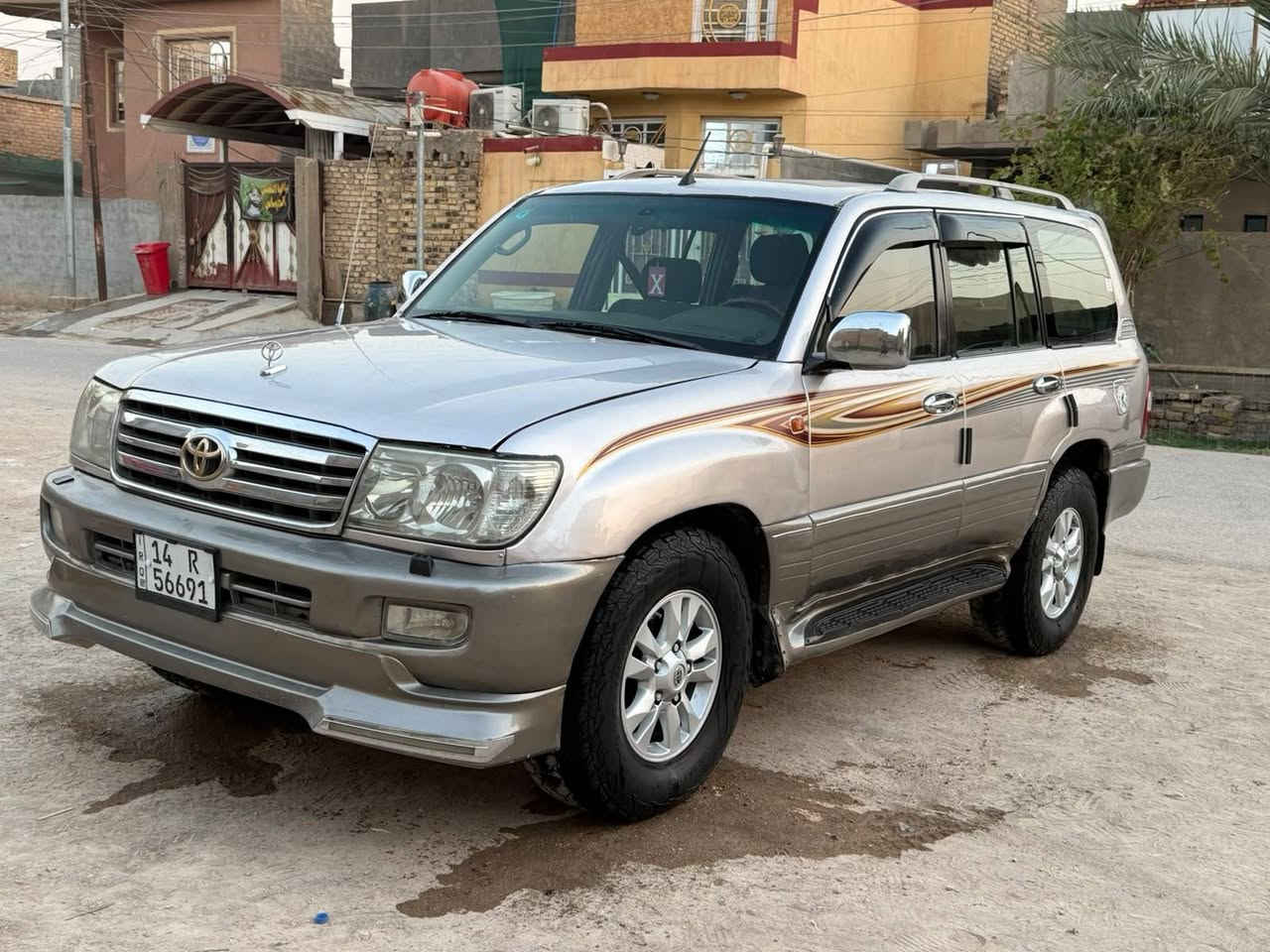 السلام عليكم 
مونيكا ٢٠٠٧ محدثه  مكينه V8 
كير اوتو  تبريد تخم تاير. 
مصبوغه عام مكفوله الدواخل 
بصره بسمي شخصياا هزه جديده 
اريد مراوس ونطي فرق شعندك تعال واتساب 
السعر ١٠٤
مكاني بابل  استفسار اتصل واتساب 
***********
